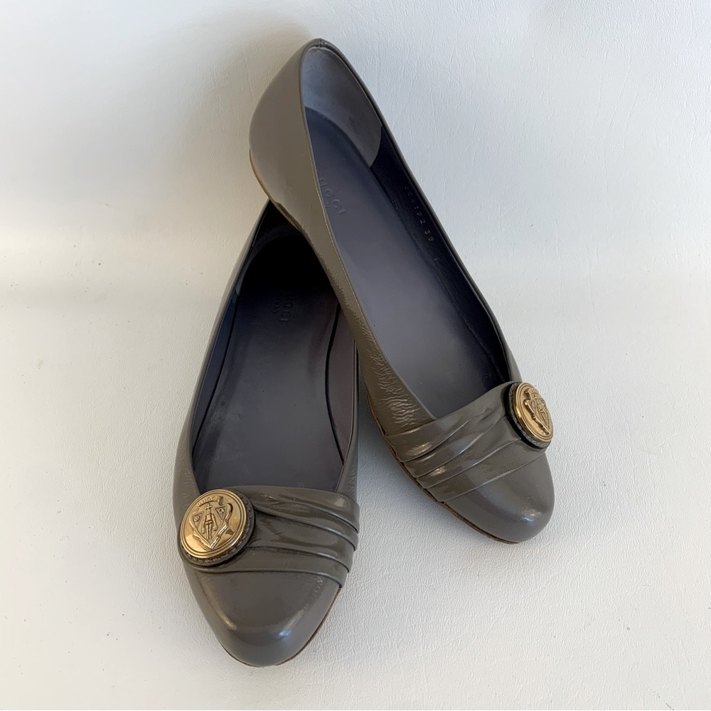Gucci Gray Leather Ballet Flats